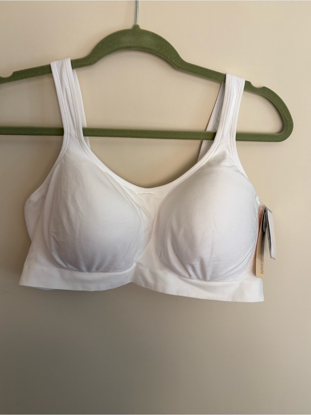 Truekind Wireless White Daily Comfort Shaper Bra